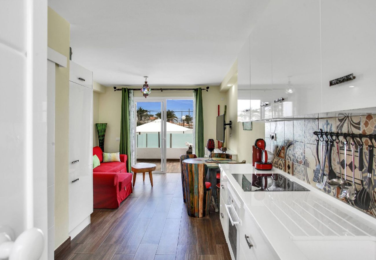 Apartamento en Costa Adeje - CASA DEL SOL, Beautiful Terrace, Fast Wi-Fi, Pool 