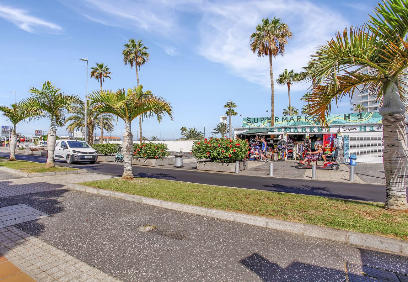 Estudio en Playa de Las Americas - Ocean Touch Studio, Piscina, Wi-Fi, Cerca de la playa