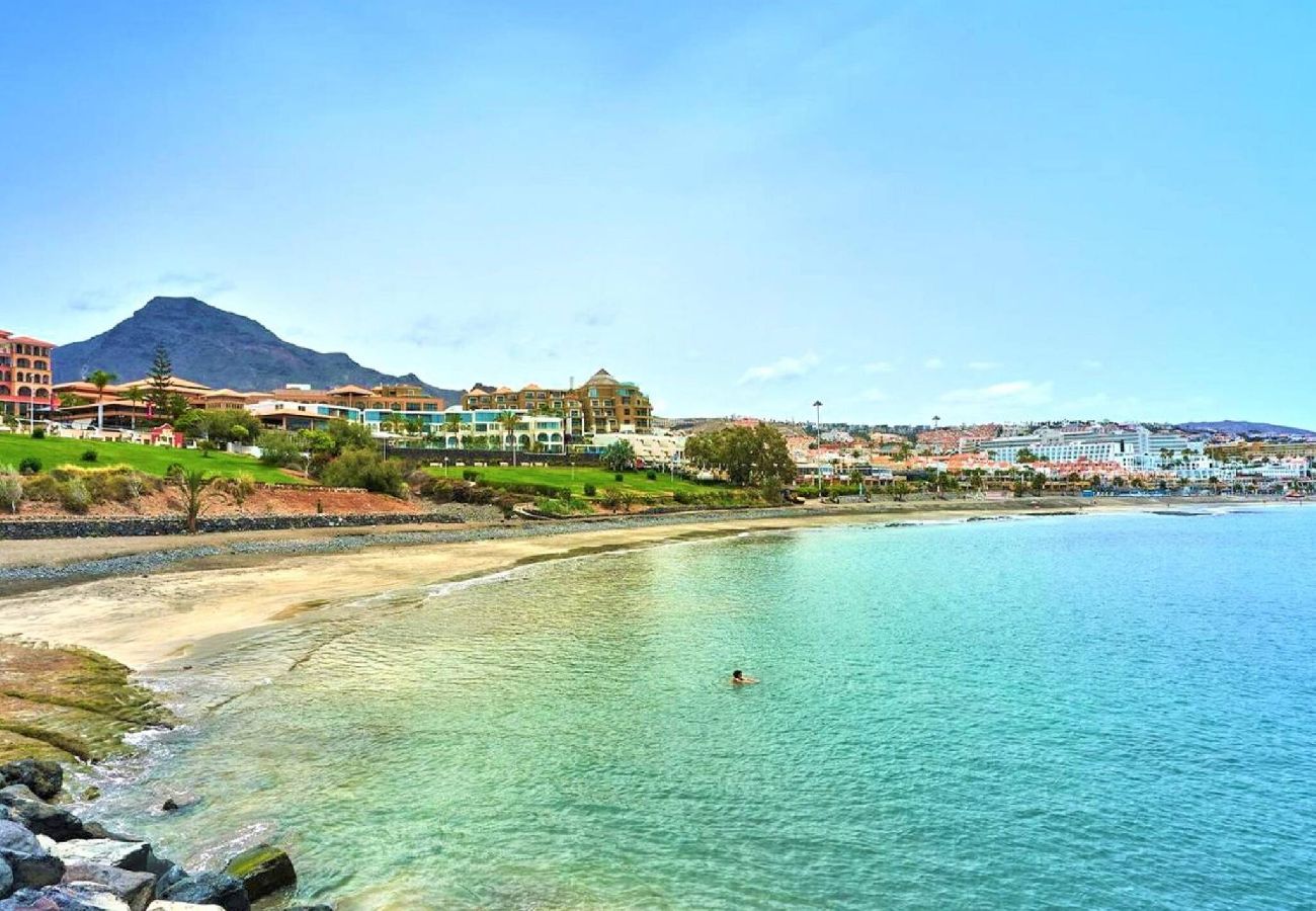 Apartamento en Adeje - MonteMarAdeje new 2 bedroom apartment city Center 
