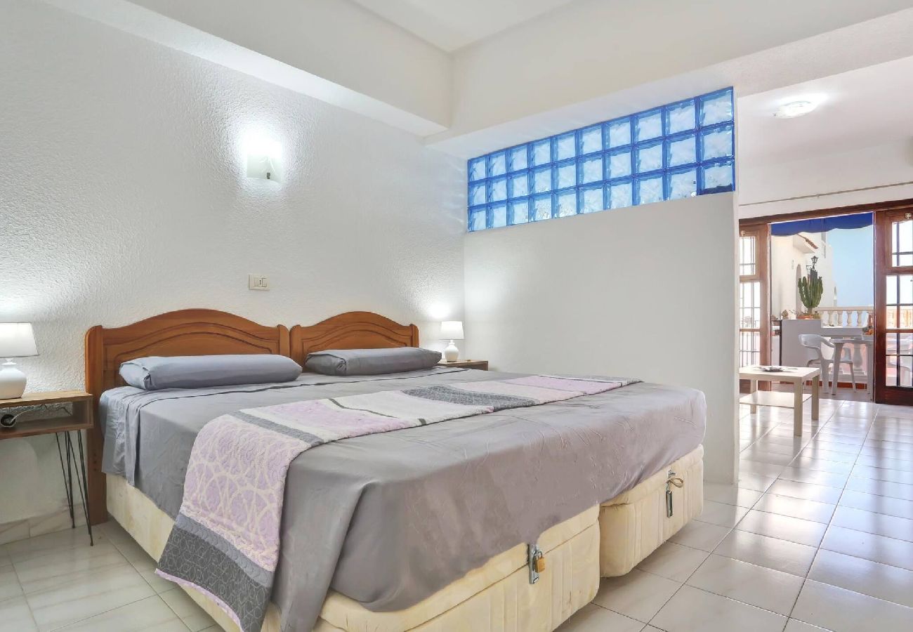 Estudio en Los Cristianos - Relaxing Studio Los Cristianos,AirCon, Heated Pool 