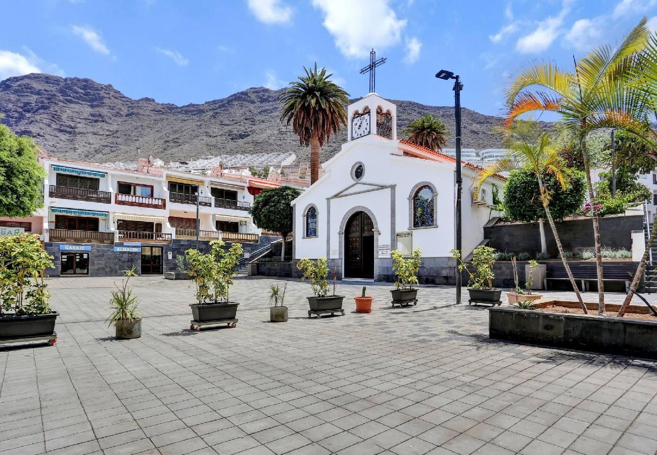 Apartamento en Puerto de Santiago - The Little Square Apt, Los Gigantes, Terrace, WiFi