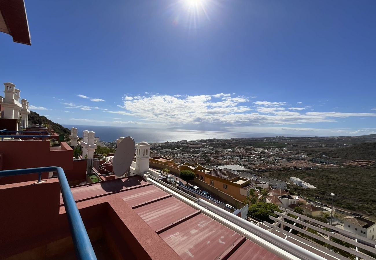 Apartamento en Costa Adeje - Panoramic Big Apartment, Huge Terrace, Parking