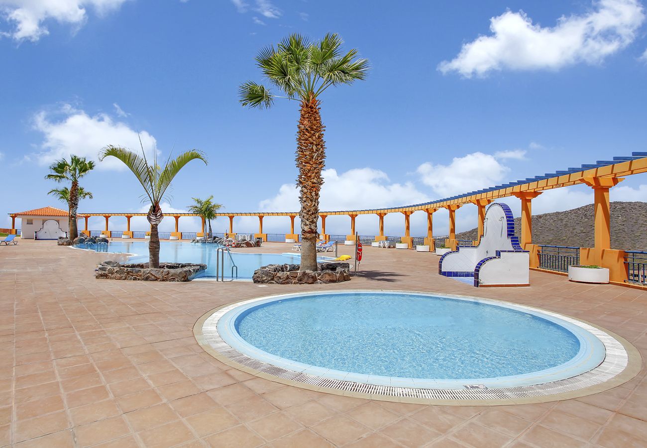 Apartamento en Costa Adeje - Panoramic Big Apartment, Huge Terrace, Parking