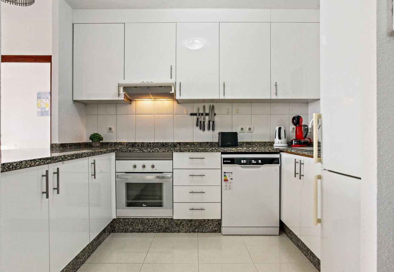 Apartamento en Costa Adeje - Panoramic Big Apartment, Huge Terrace, Parking