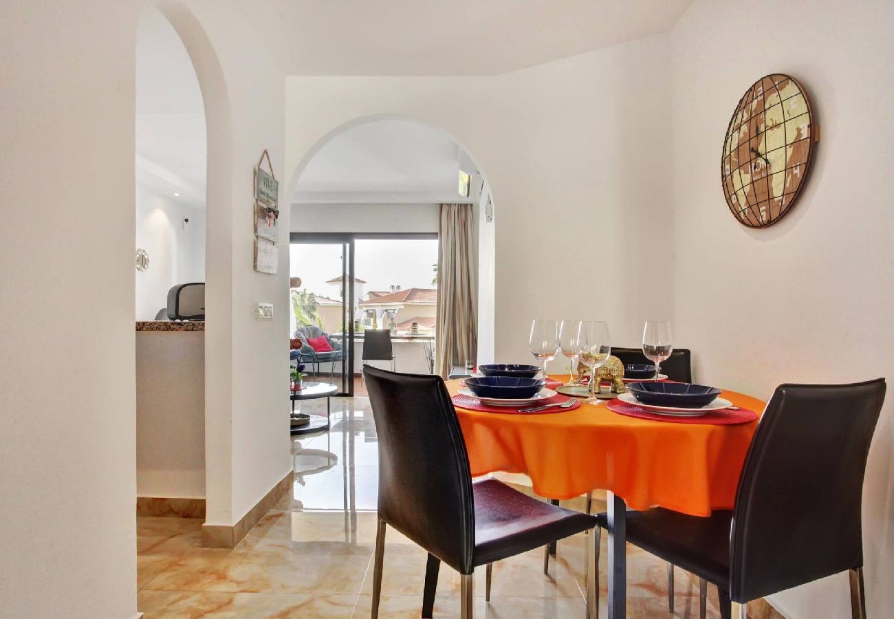 Studio in San Miguel de Abona - Zen Holidays, Heated Pool, Cond. Air, Terrace 