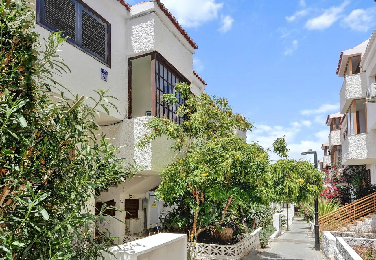 Apartment in Puerto de Santiago - The Little Square Apt, Los Gigantes, Terrace, WiFi