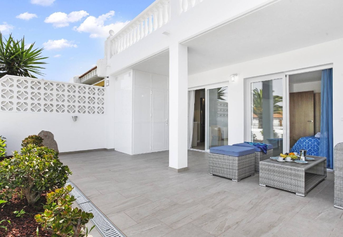 Apartment in Costa Adeje - Golden Holidays, Heated Pool, A/C, Internet 