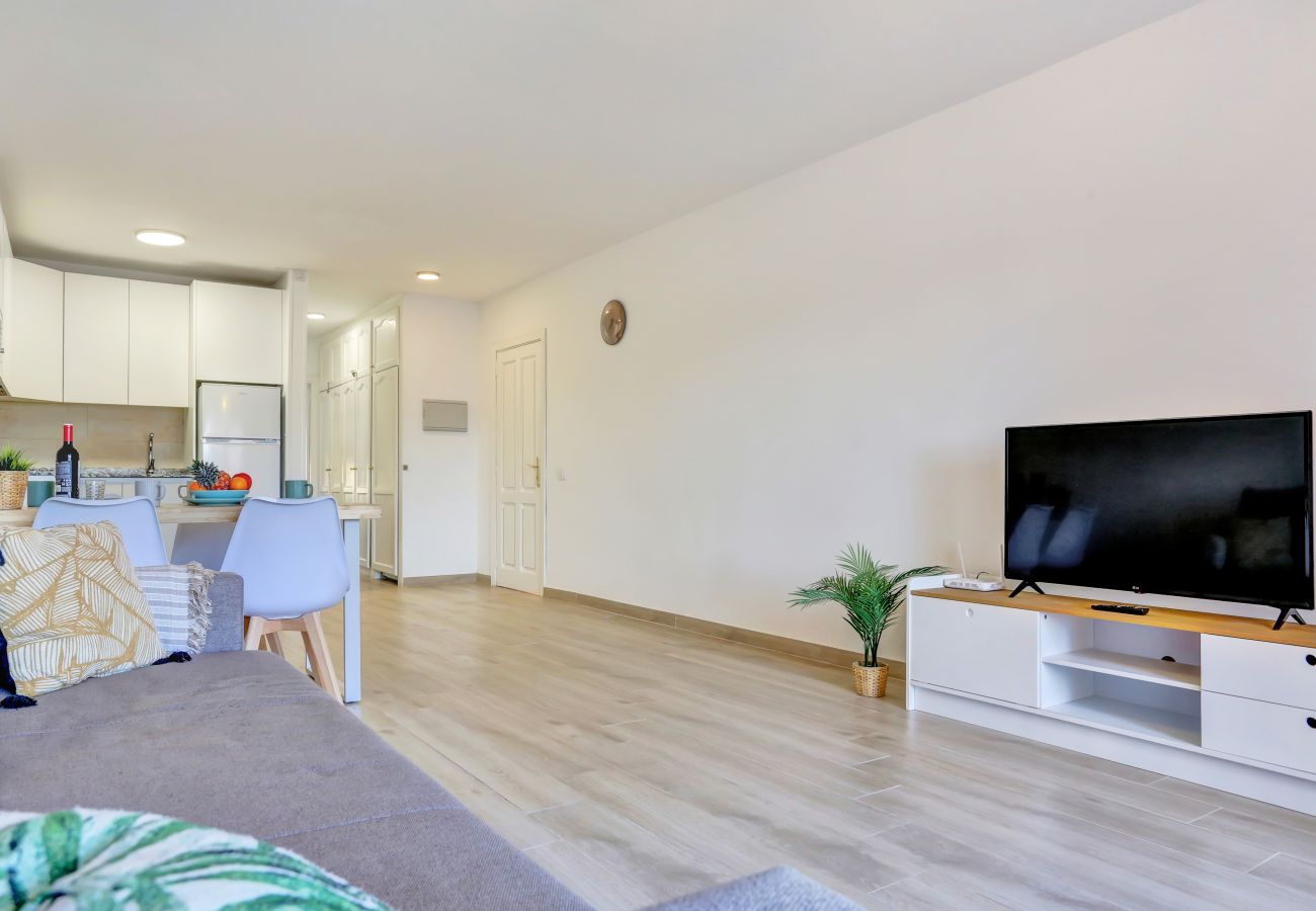 Apartment in Arona - Atlantic Breeze, Terrace, Pool, Fast Wifi 