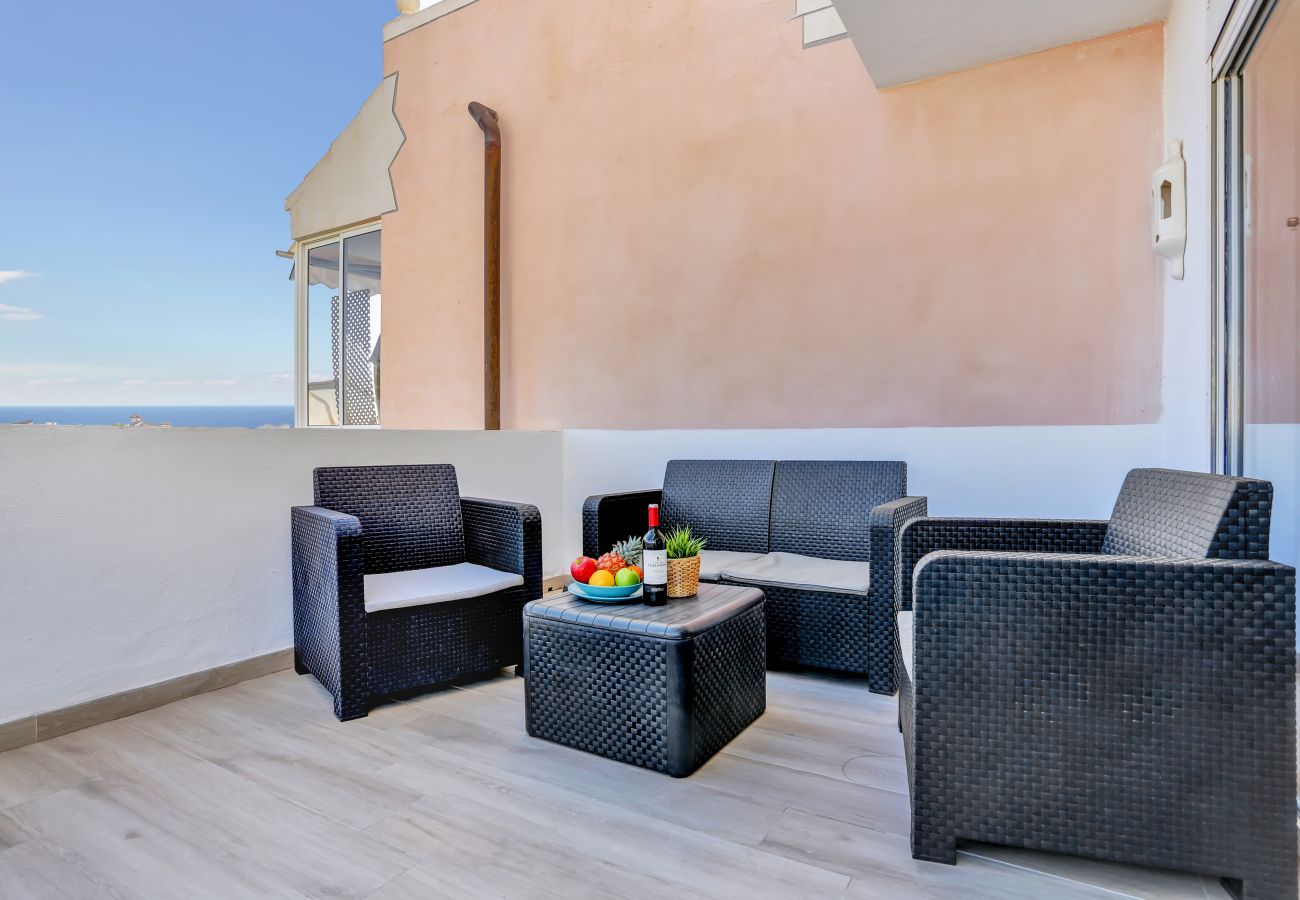 Apartment in Arona - Atlantic Breeze, Terrace, Pool, Fast Wifi 