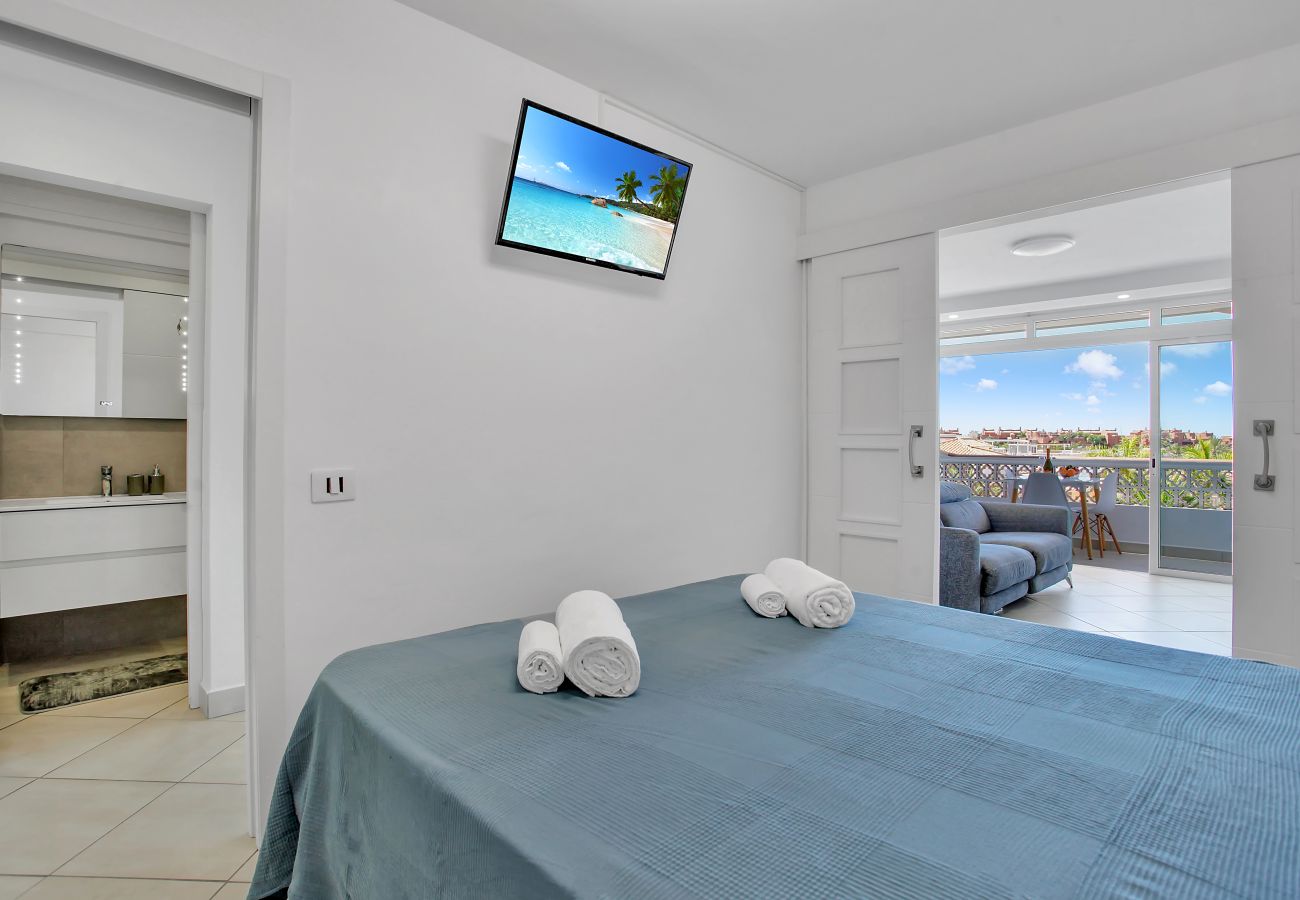Apartment in Palm - Mar - Dream Holidays, Wonderful Ocean View,Fast Wi Fi