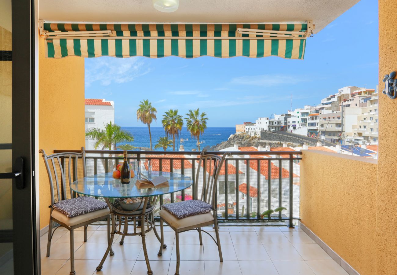 Apartment in Puerto de Santiago - Easy Love, Ocean View Apartment, Los Gigantes