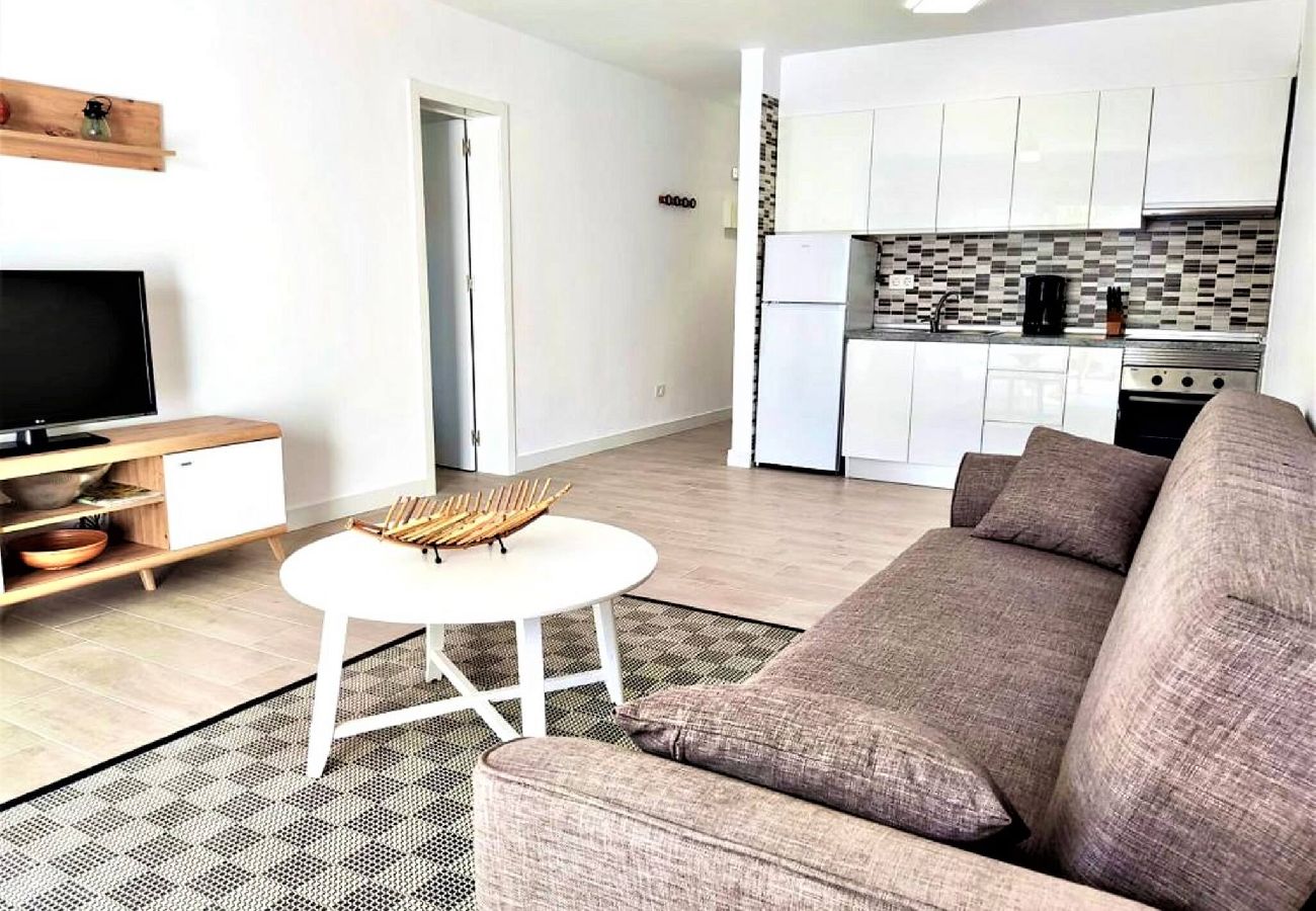 Appartement à San Miguel de Abona - GOLD SAND, Huge Terrace, Fast Wi-Fi, Sat TV 