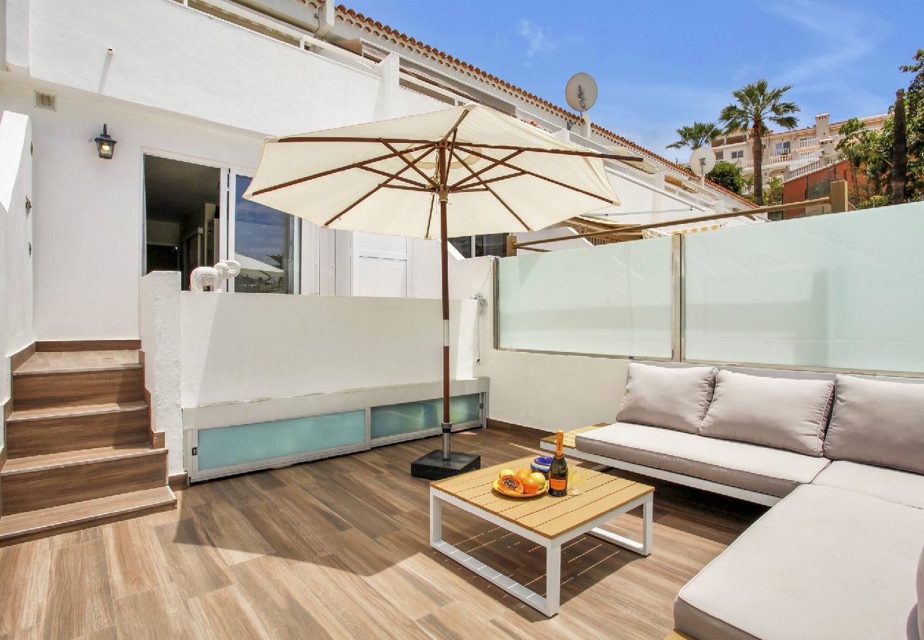 Appartement à Costa Adeje - CASA DEL SOL, Beautiful Terrace, Fast Wi-Fi, Pool 