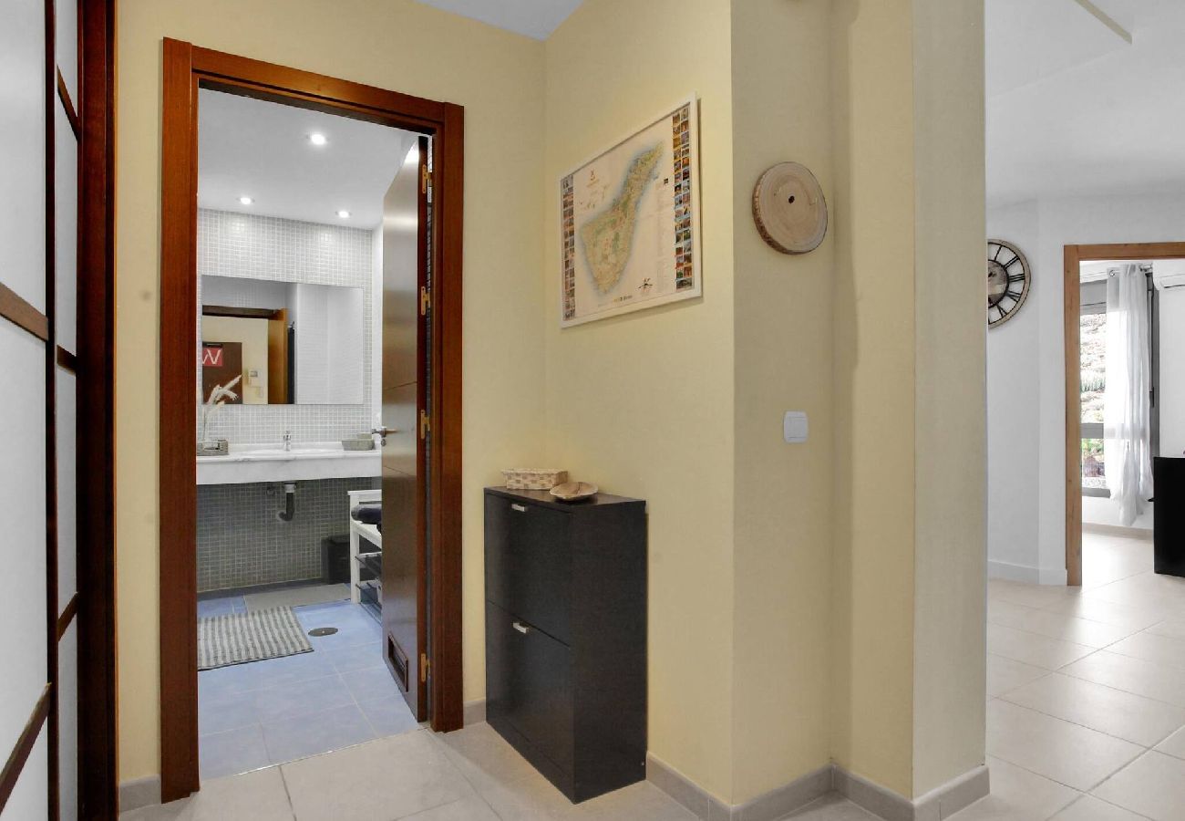 Appartement à Palm - Mar - Nice Mocan, Garage, Pool, Fiber, Padel, A/C 