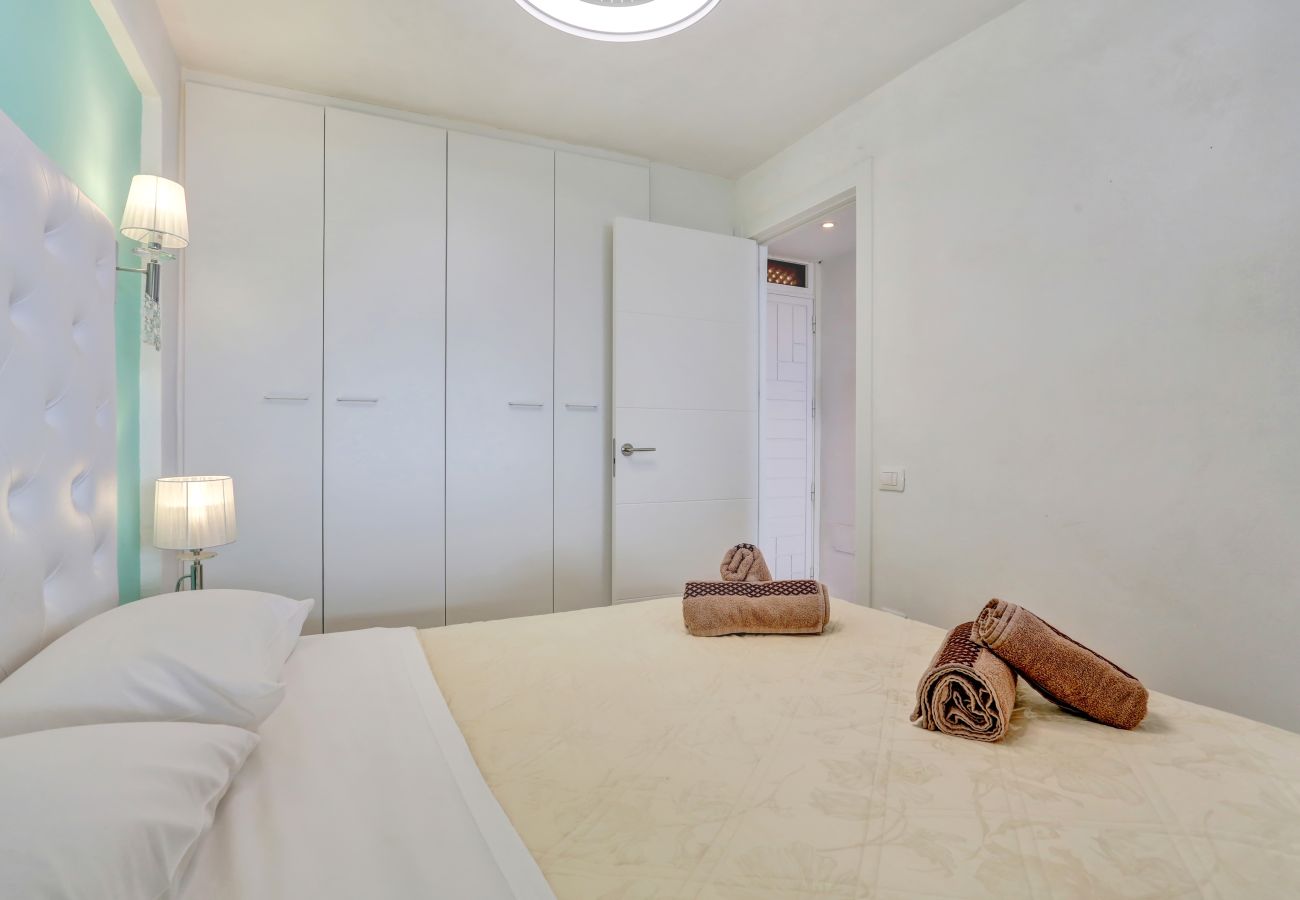 Appartement à Palm - Mar - Tiffany Breeze Apartment, Wonderful Ocean View