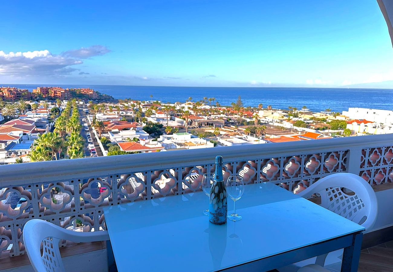 Appartement à Palm - Mar - Tiffany Breeze Apartment, Wonderful Ocean View