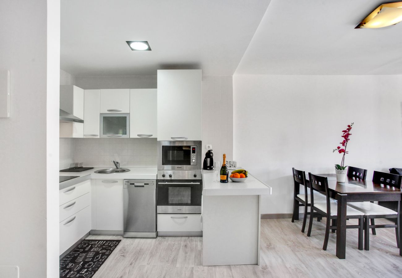 Appartement à Palm - Mar - Lovely Mocan, Pool, Fast Wi Fi