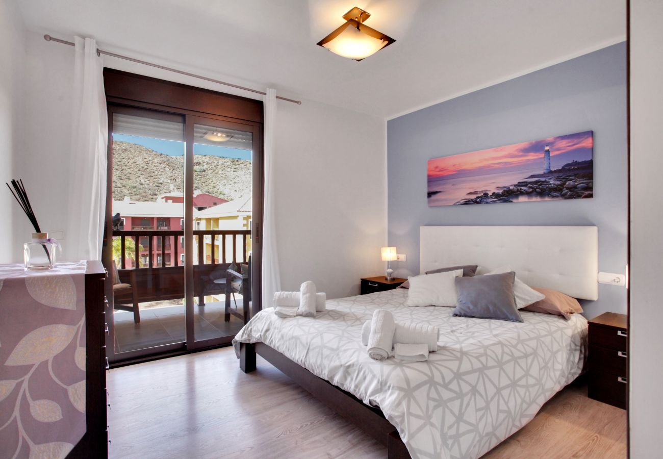 Appartement à Palm - Mar - Lovely Mocan, Pool, Fast Wi Fi