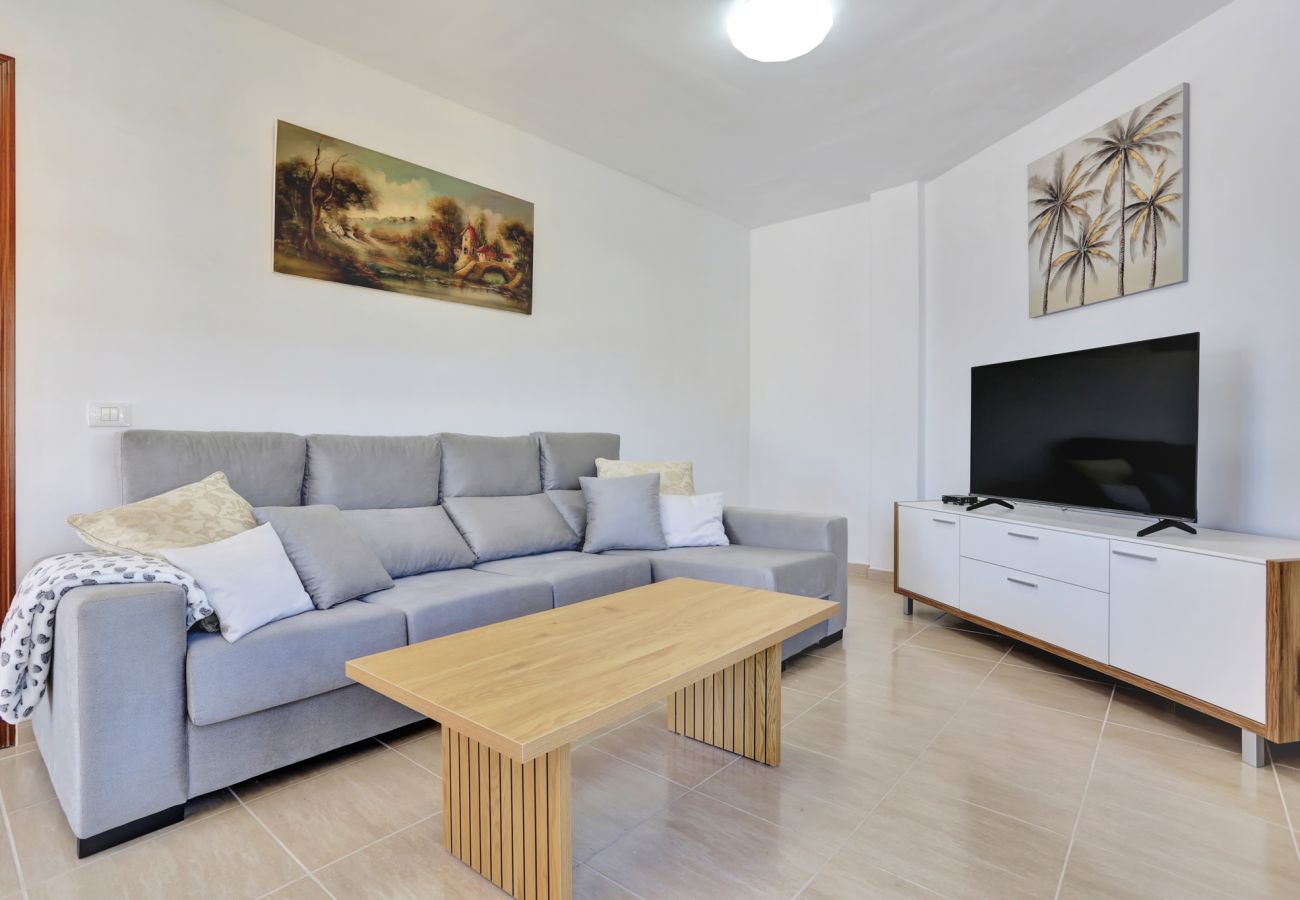 Appartement à Arona - San Lorenzo Apt, 2Huge Terraces Whit View, Parking