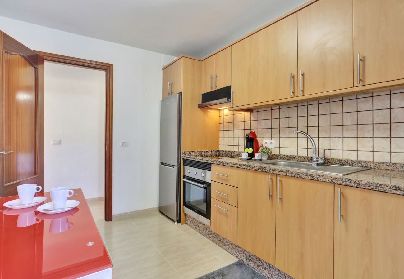 Appartement à Arona - San Lorenzo Apt, 2Huge Terraces Whit View, Parking