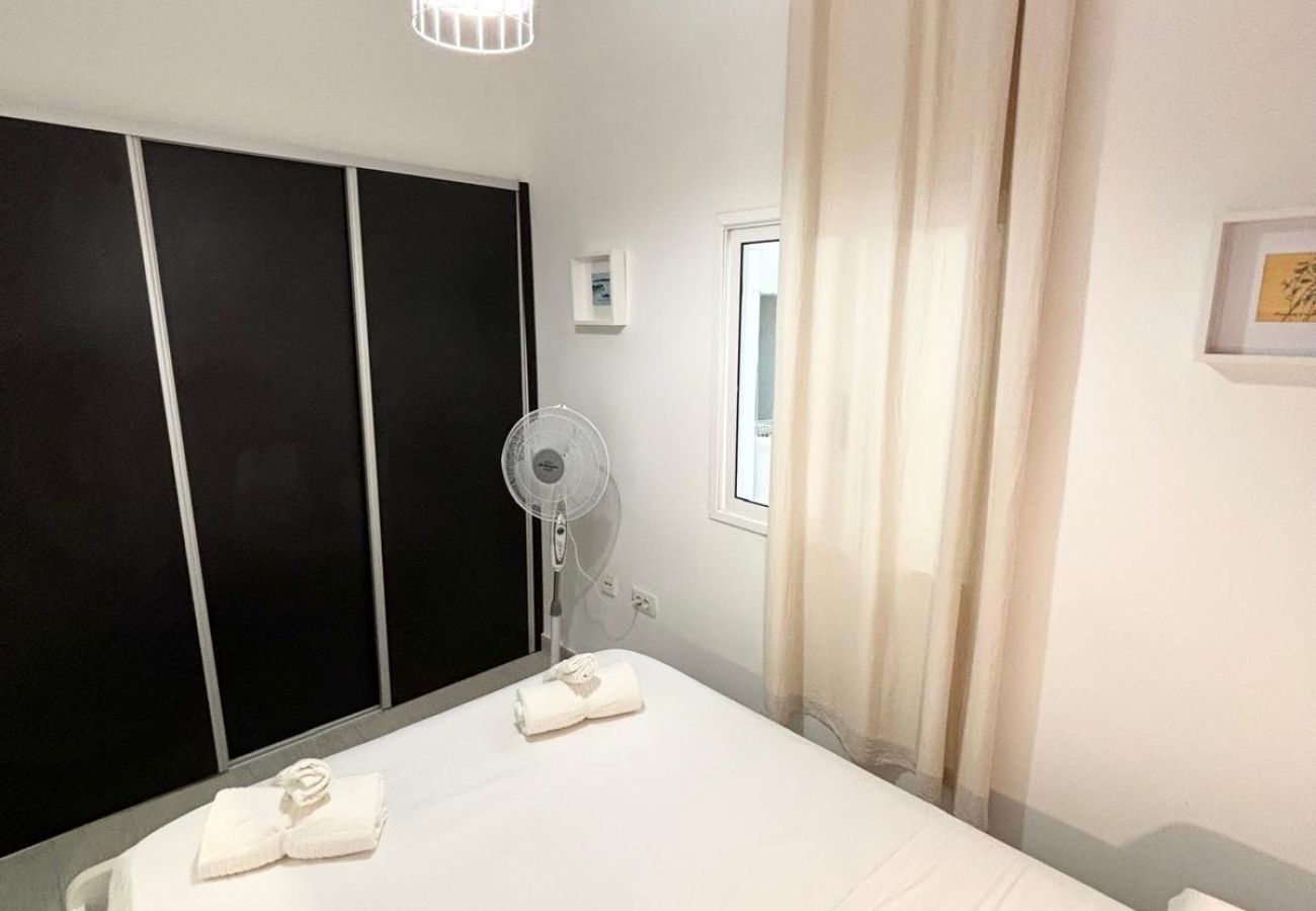 Appartement à Los Cristianos - Los Cristianos Town Center, 2 bedrooms, 170m beach