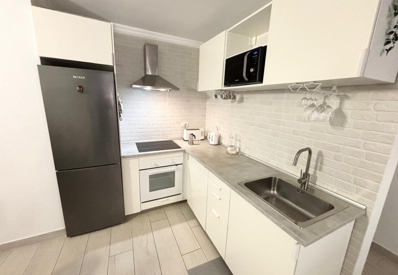 Appartement à Los Cristianos - Los Cristianos Town Center, 2 bedrooms, 170m beach