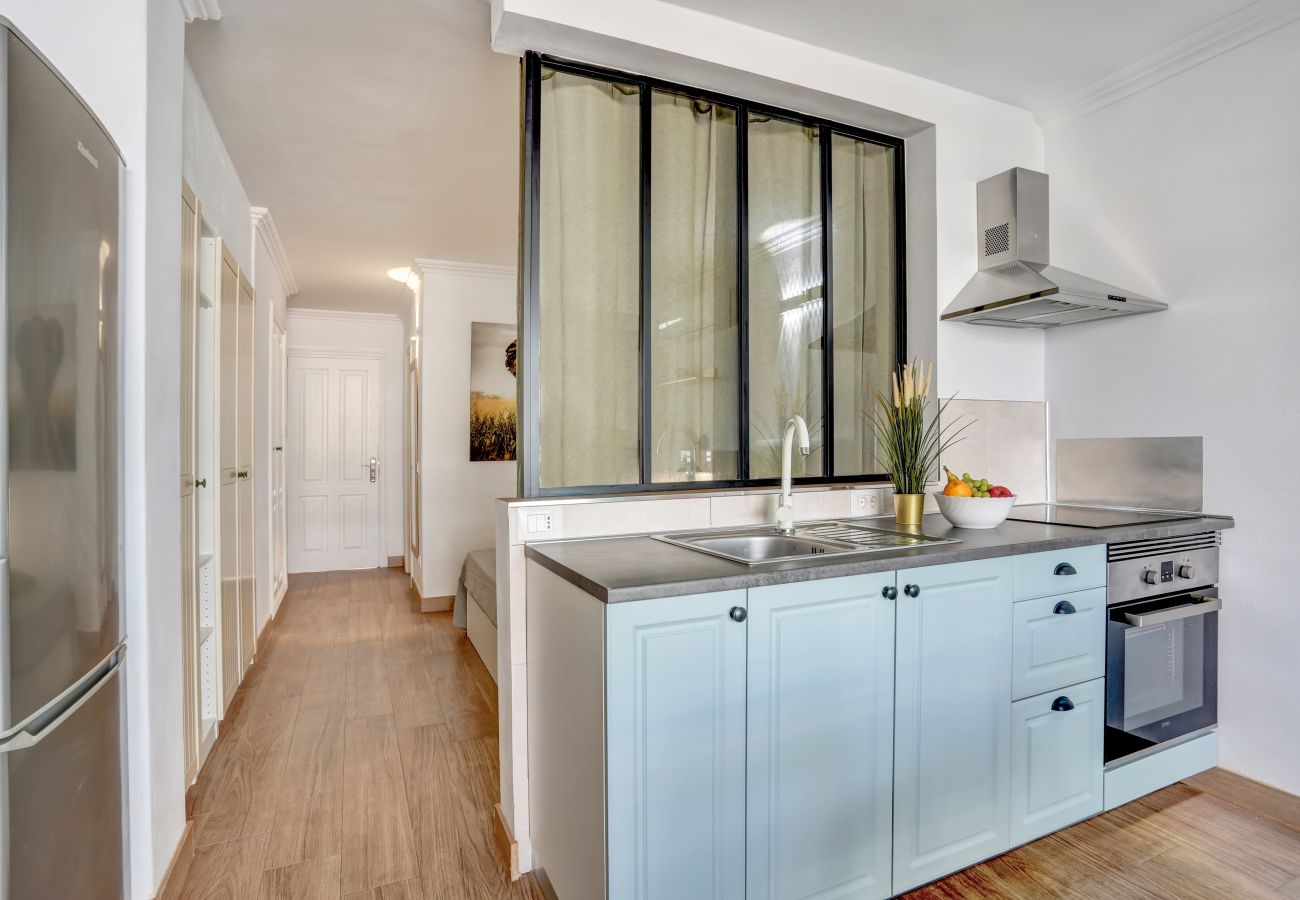 Studio à San Miguel de Abona - Golf del Sur, Air Con, Pools, Parking, Fiber