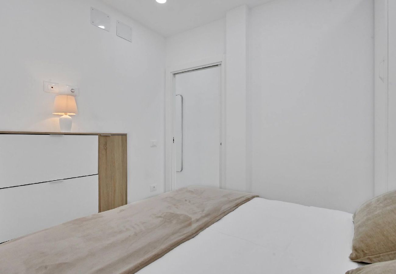 Appartamento a Arona - Casa Marinita, Penthouse By The Sea 