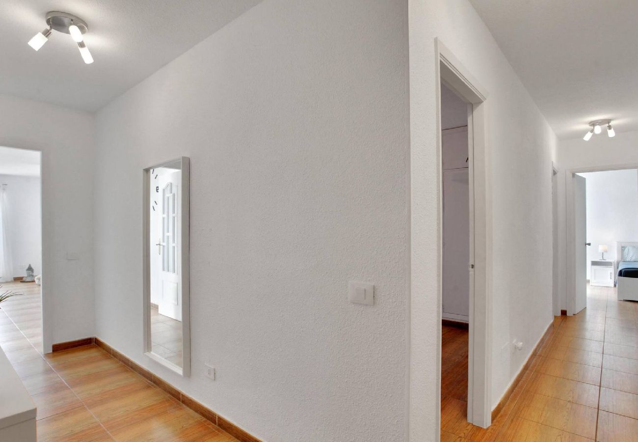 Appartamento a Adeje - MonteMarAdeje new 2 bedroom apartment city Center 