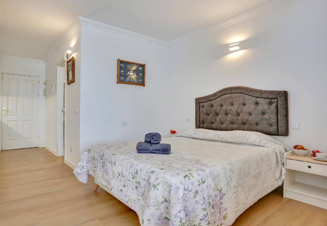 Studio a San Miguel de Abona - Green Studio, Pools, Terrace, Air Con, Fiber 