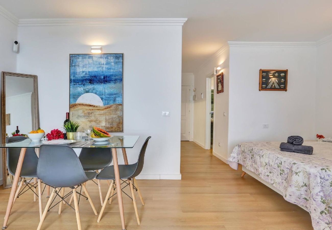 Studio a San Miguel de Abona - Green Studio, Pools, Terrace, Air Con, Fiber 
