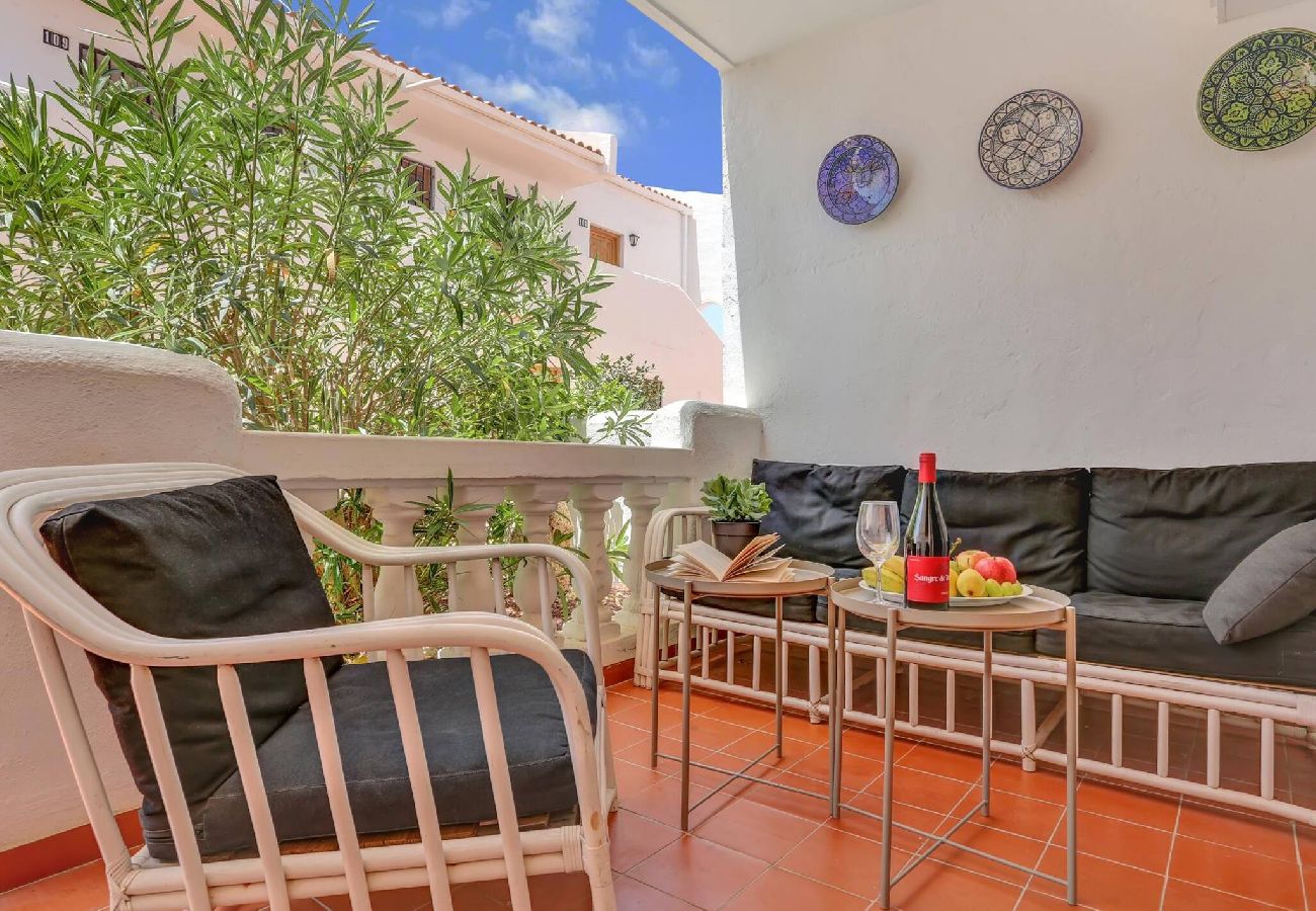 Appartamento a Los Cristianos - Sunny 1 bed, Los Cristianos,Heated Pool,Air Con 