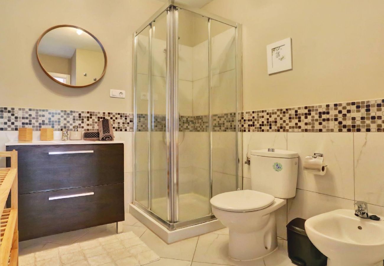 Appartamento a Los Cristianos - Sunny 1 bed, Los Cristianos,Heated Pool,Air Con 