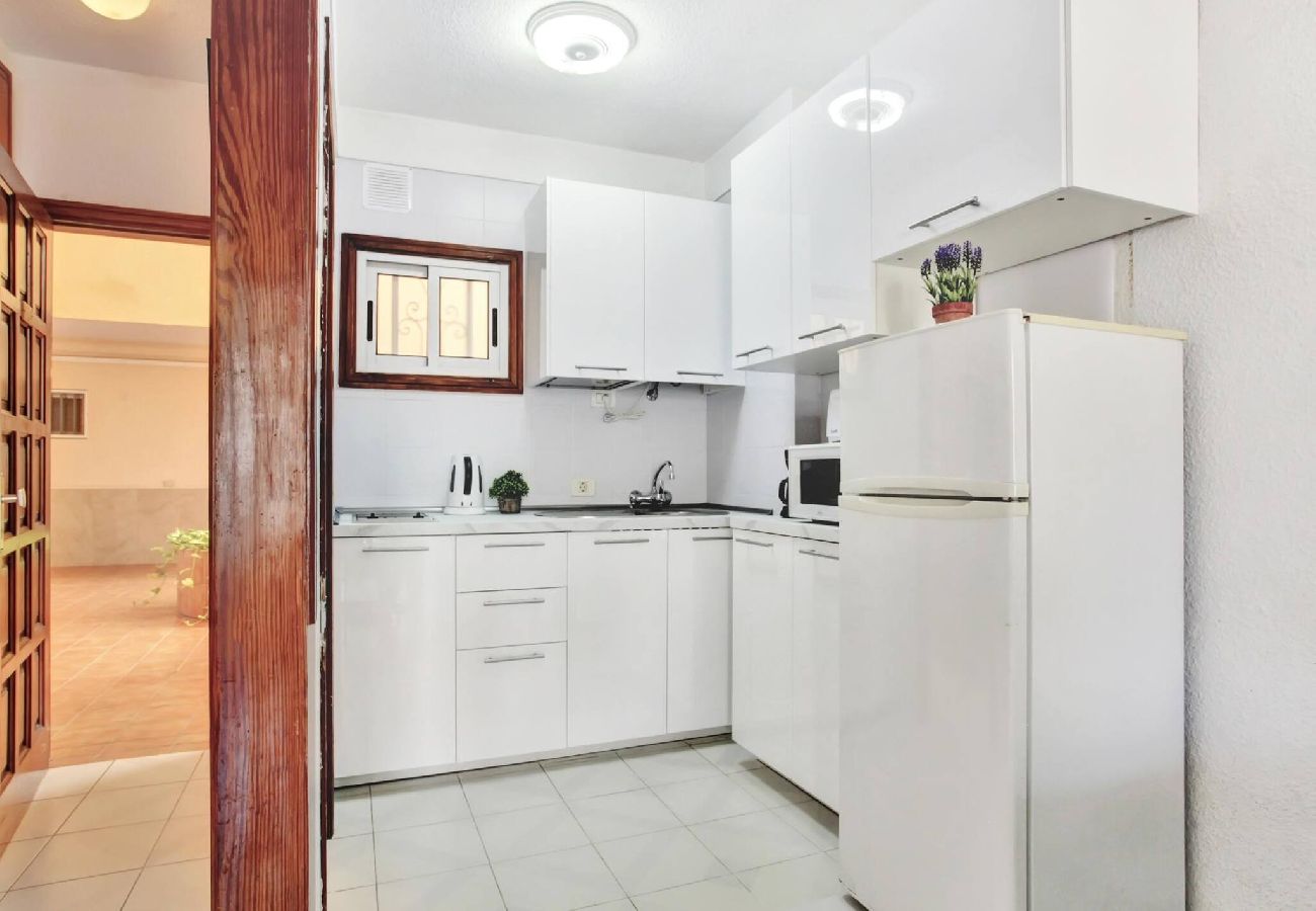 Appartamento a Los Cristianos - The Atlantic Holidays, 170 m. From The Sea 