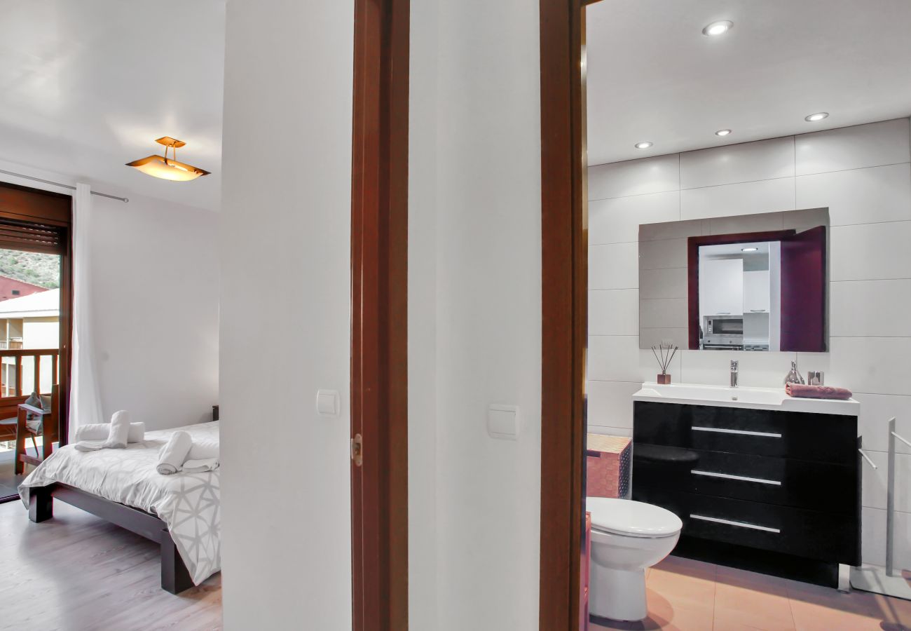 Appartamento a Palm - Mar - Lovely Mocan, Pool, Fast Wi Fi